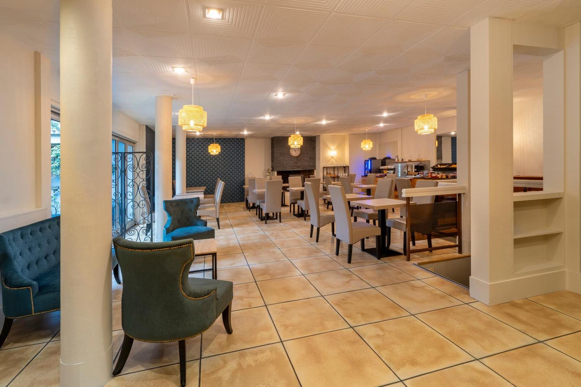 Sure Hotel By Best Western Ангулем Экстерьер фото