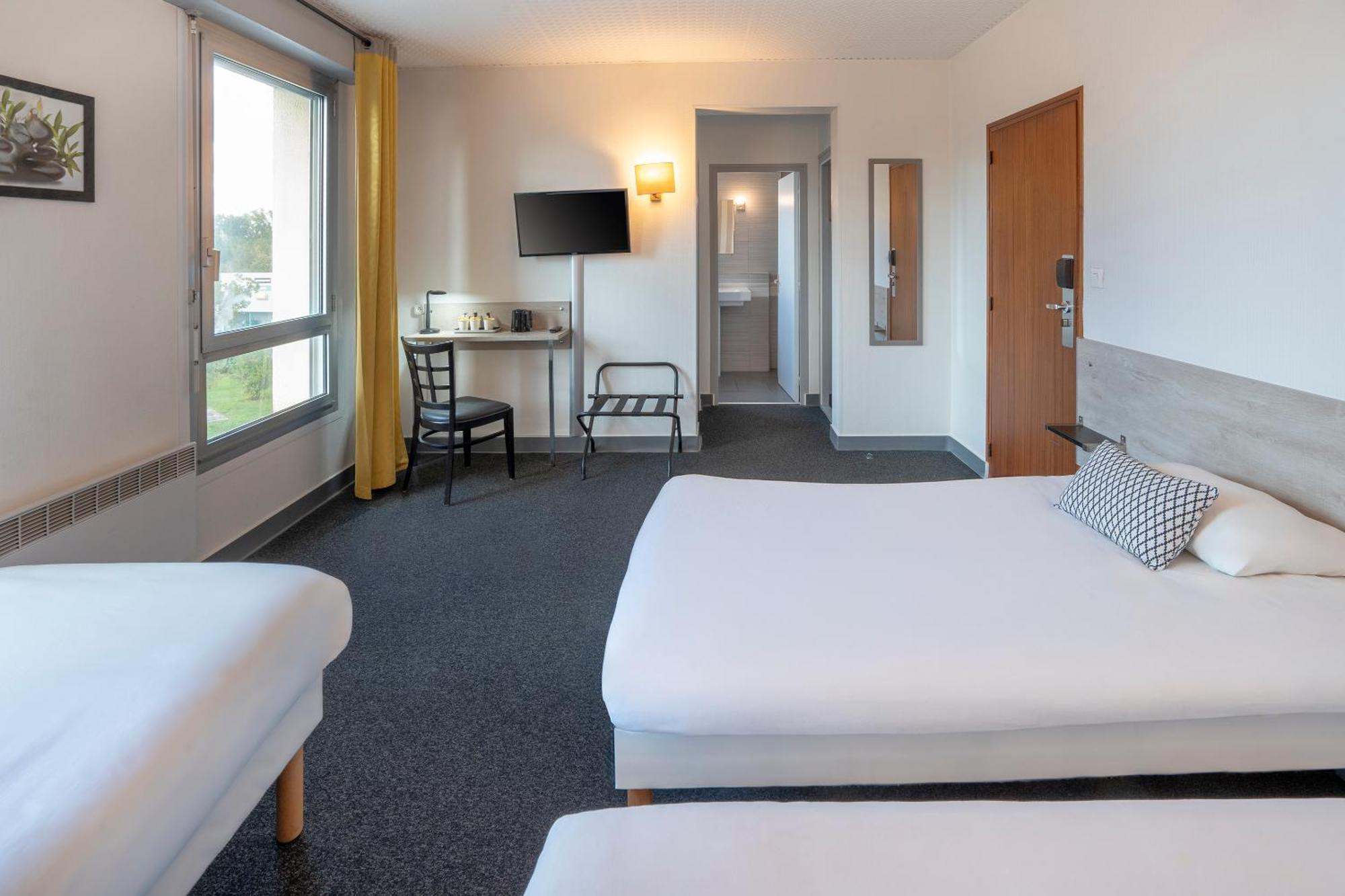 Sure Hotel By Best Western Ангулем Экстерьер фото